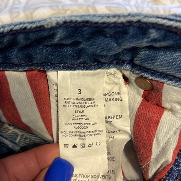 Garage size 3 jean shorts - Picture 3 of 4